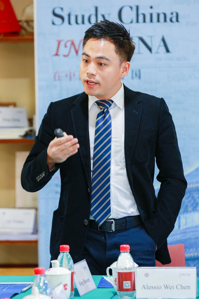 Peking Üniversitesi'nde Uluslararası Eğitim Programlarının Zorlukları ve Fırsatları Tartışıldı