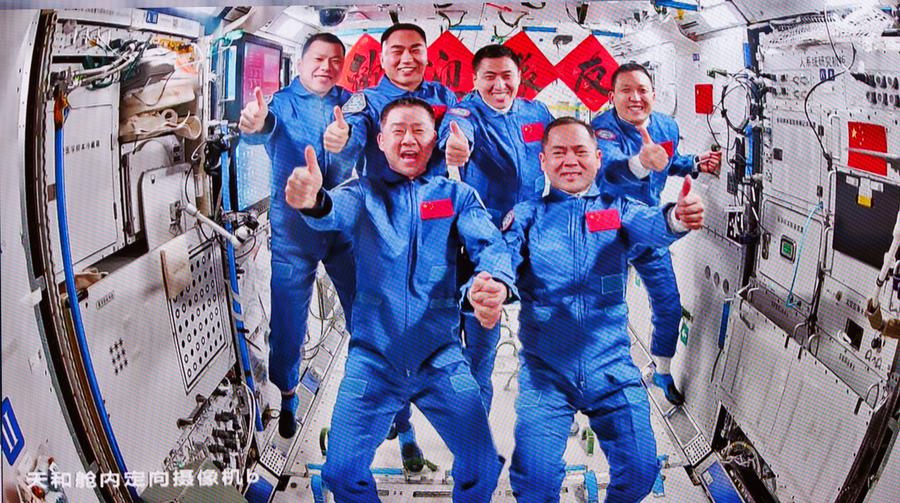Çin'in Shenzhou-20 Mürettebatı Dünya'ya Dönüyor: İniş 5 Kasım'da Planlanıyor Çin'in Shenzhou-20 Mürettebatı Dünya'ya Dönüyor: İniş 5 Kasım'da Planlanıyor
