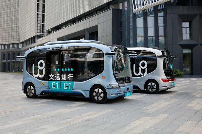 Abu Dhabi'de Robotaksi Dönemi Başladı