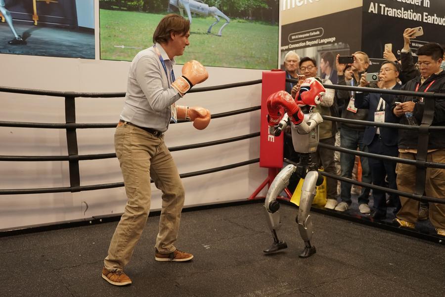 Robotik Teknoloji Vurgusu