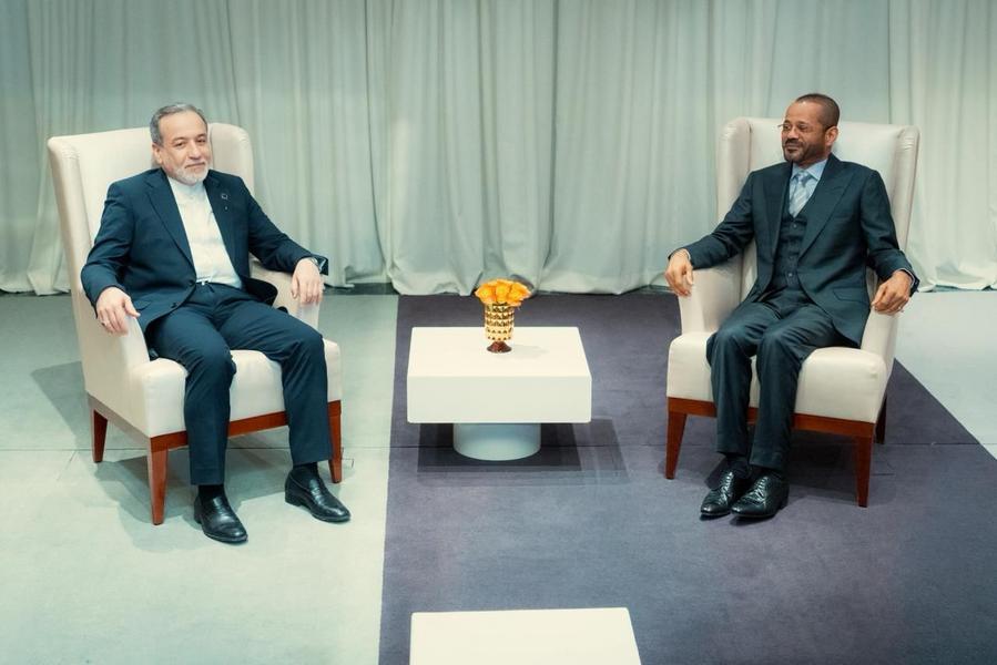 İran ve ABD Yeniden Görüşmelere Başlıyor