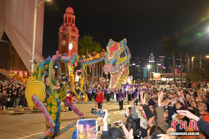Hong Kong ve Macau'da Rekor Ziyaretçi