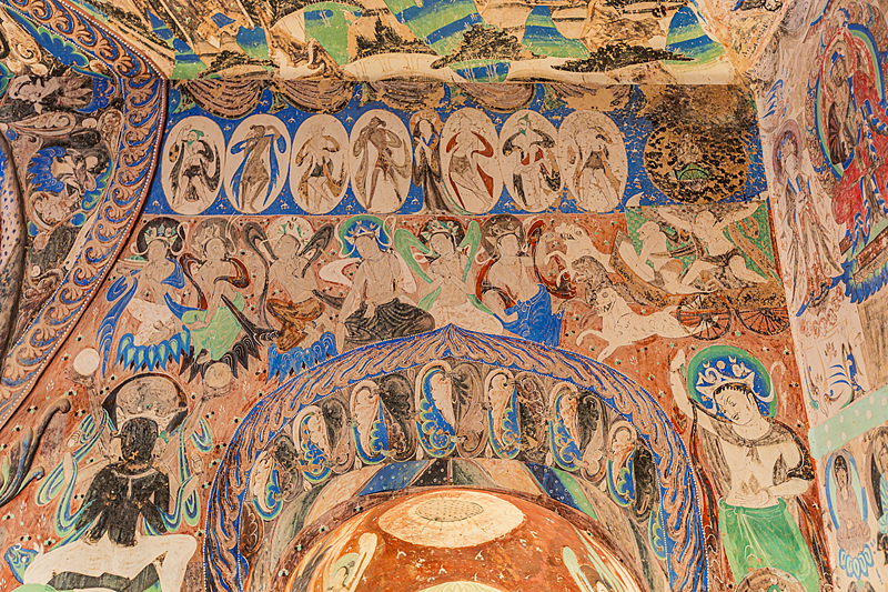 Dunhuang'da Turizm Canlanıyor