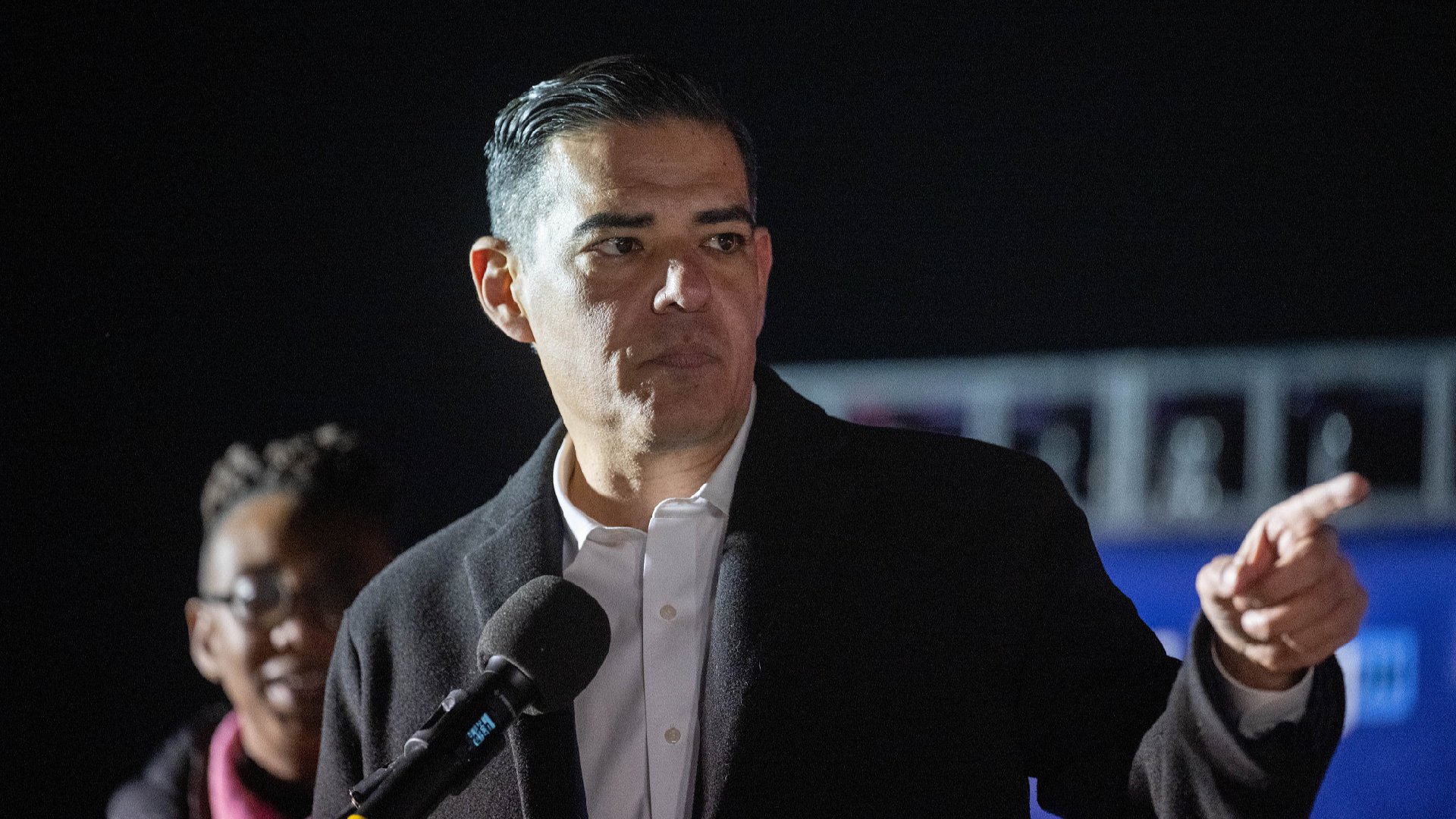DOJ'nin Epstein Dosyalarını Gizlediği İddiası