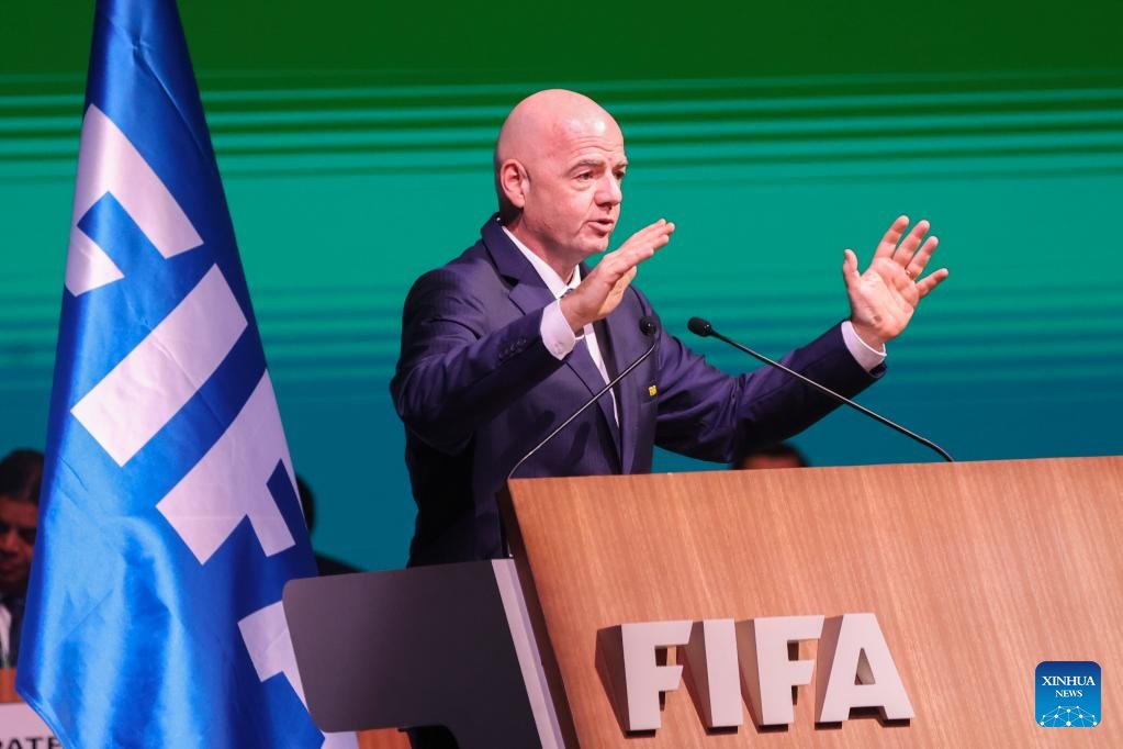 FIFA'dan Çin Futboluna Destek