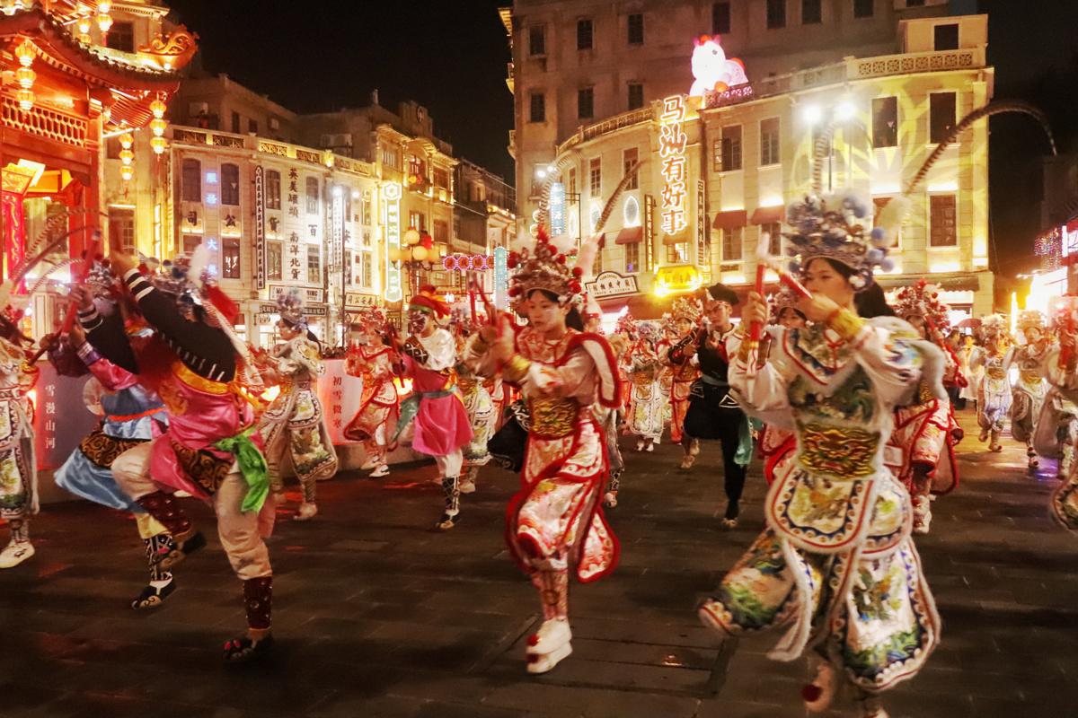 Işık Festivali Şantou'da Başladı