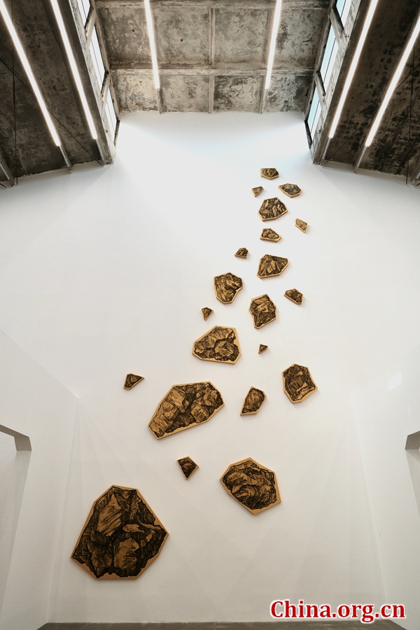 Çinli Sanatçı Ni Youyu'nun İlk Sergisi Açıldı