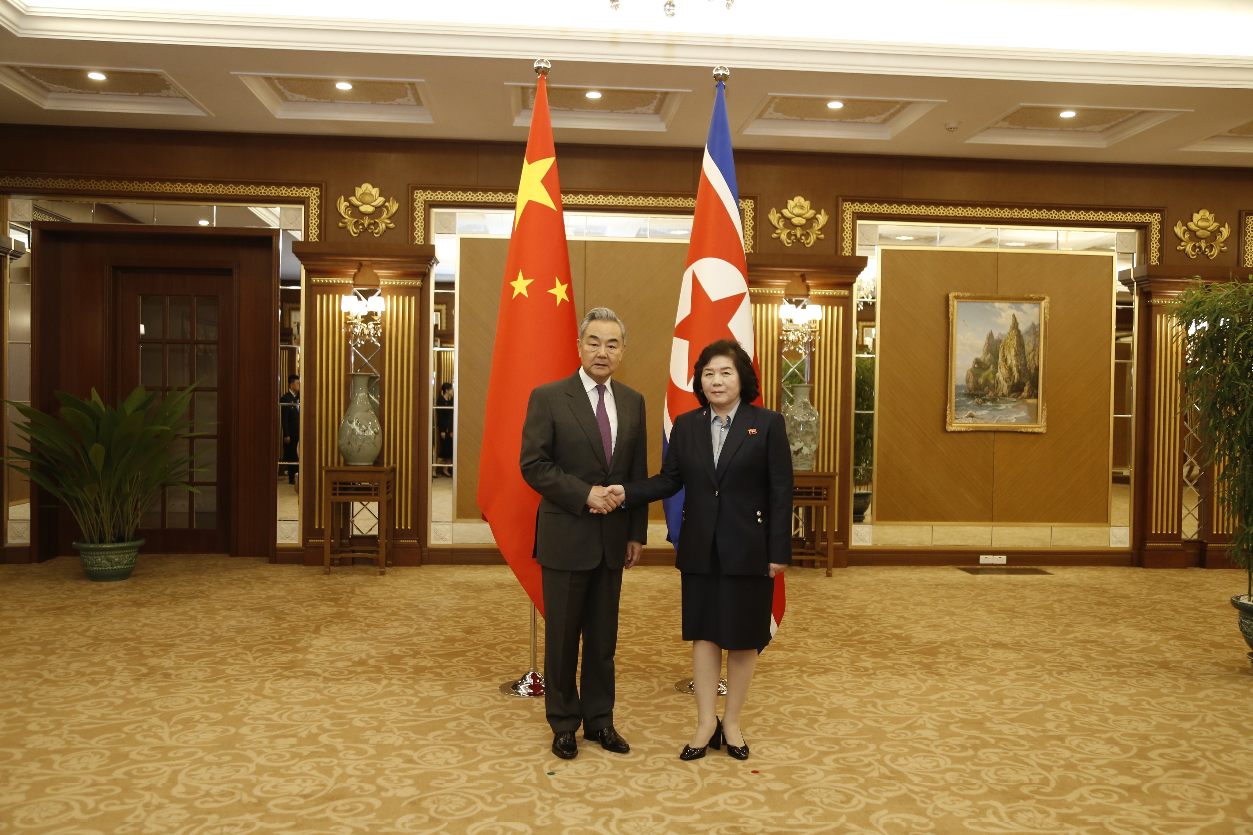 Çin ve Kuzey Kore İlişkileri Güçleniyor