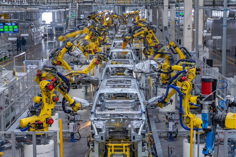 Çin'in Üretici Fiyat Endeksi Mart'ta Yükseldi