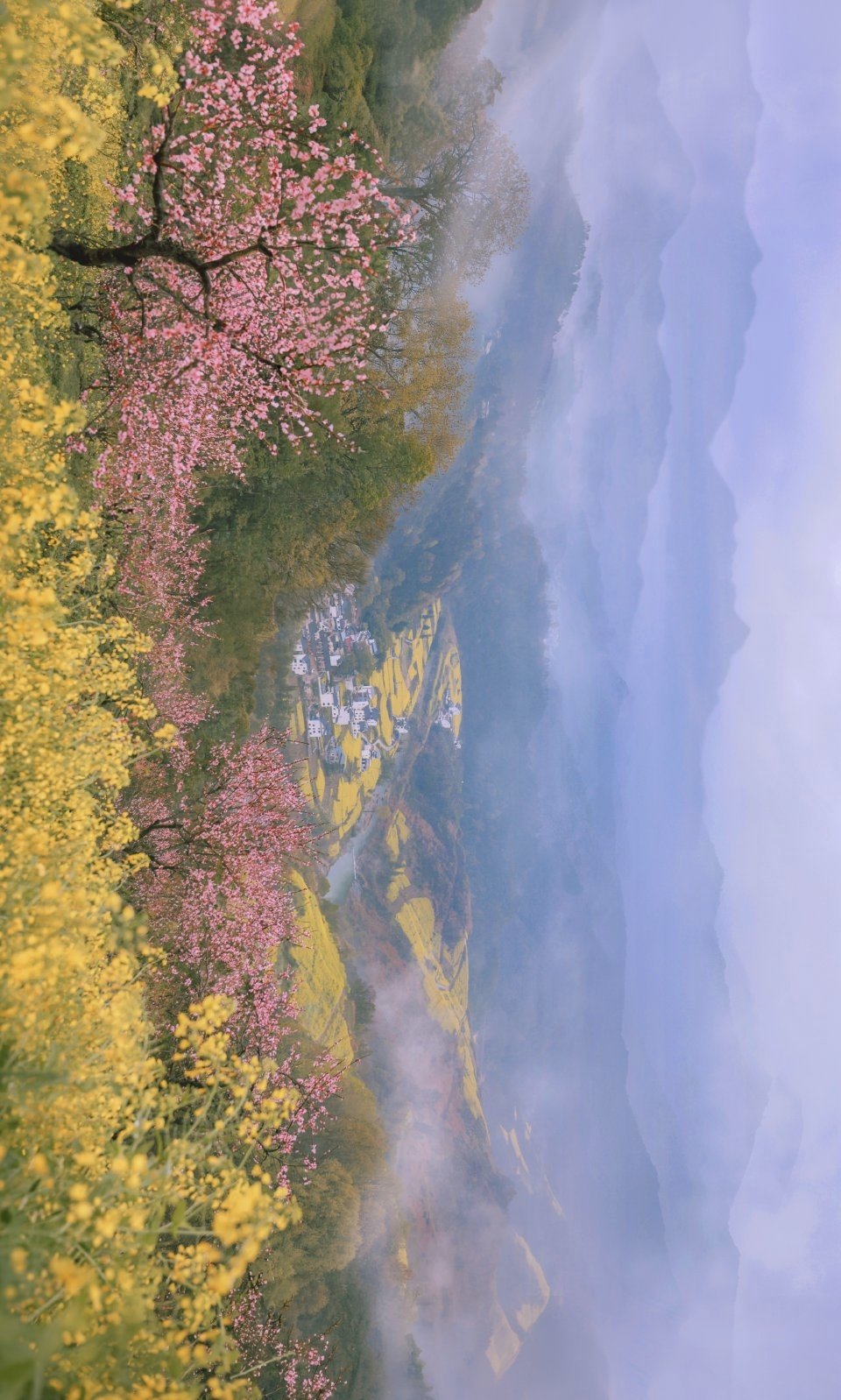 Doğu Çin'in Dağlarında İlkbahar Renkleri Canlanıyor