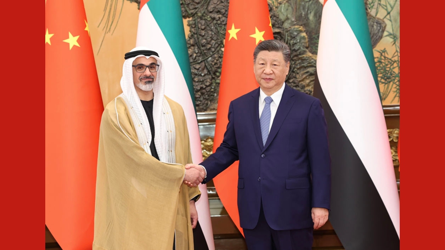 Xi Jinping, Abu Dabi Veliaht Prensi ile Görüştü