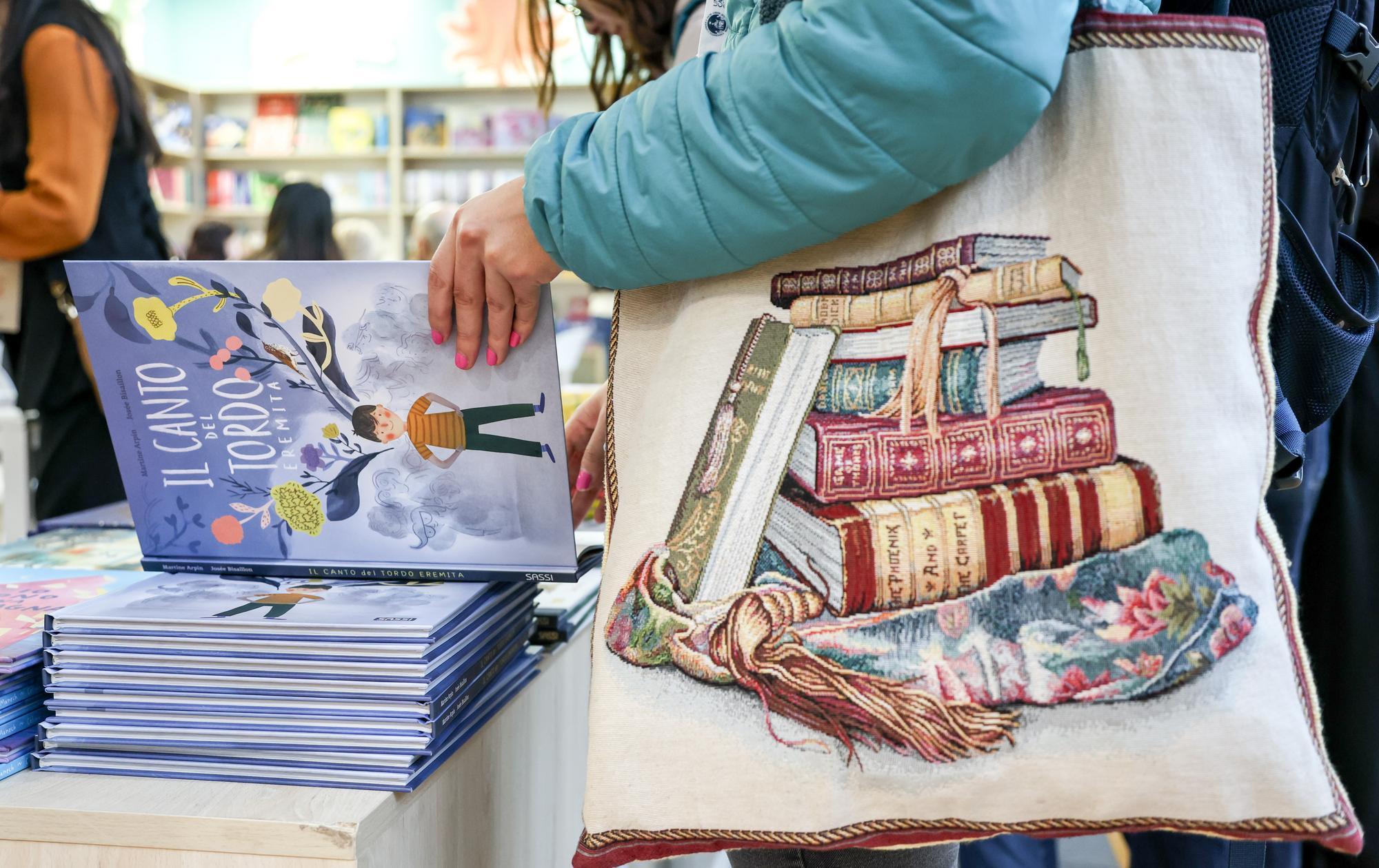 Çin Yayıncıları Bologna Çocuk Fuarı'nda Öne Çıkıyor