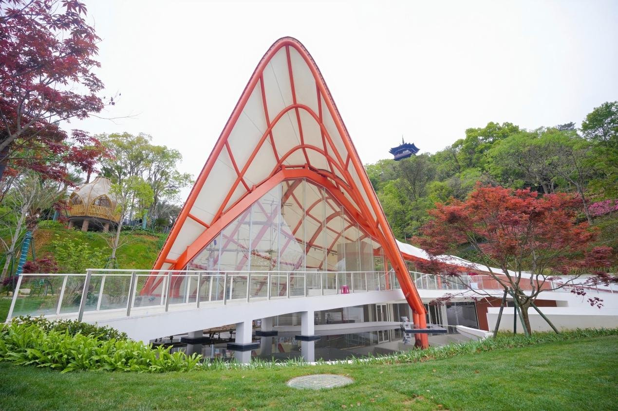 Vancouver Bahçesi, Çin Uluslararası Bahçe Fuarı'nda Tanıtıldı