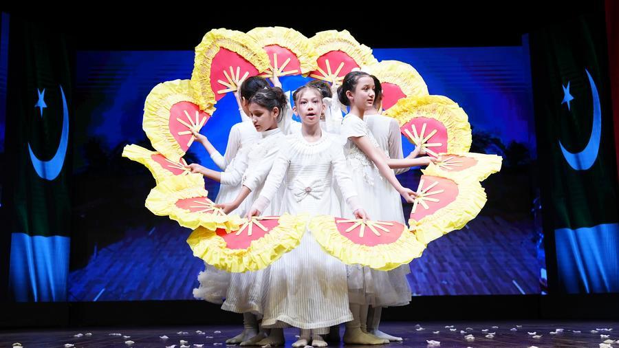 Pakistan ve Çin dostluğunun 75. yılı coşkuyla kutlandı