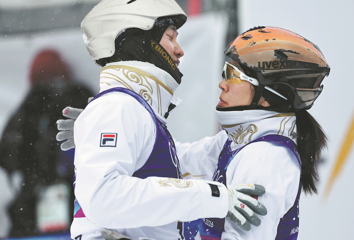 Çin'in Altın Çifti Yenilik Peşinde