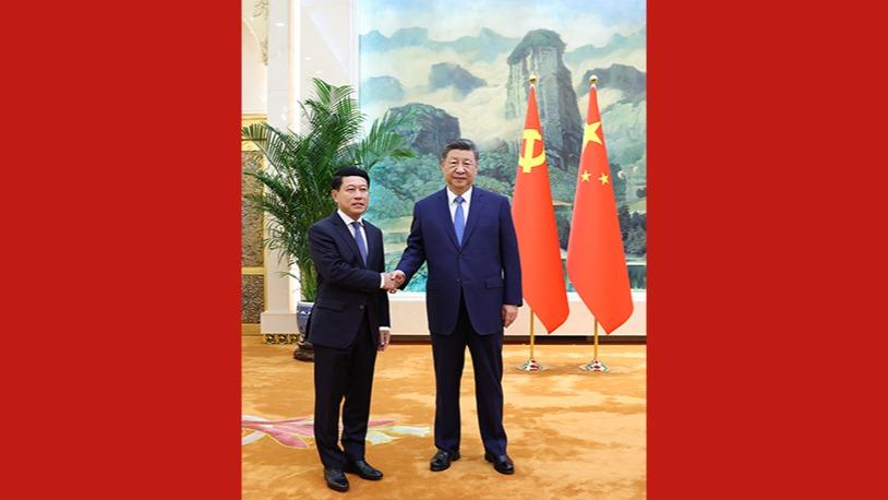 Xi Jinping, Laos liderinin özel elçisiyle buluştu