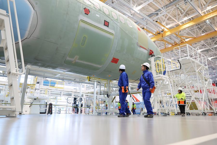 Yabancı Yatırımcılar Çin'in Genişleyen Pazarına İlgi Gösteriyor