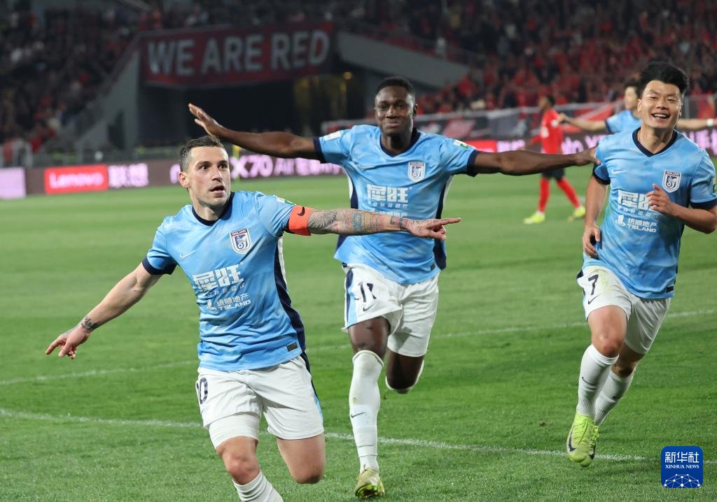 Dalian Yingbo, Liaoning Tieren'i 1-0 mağlup etti