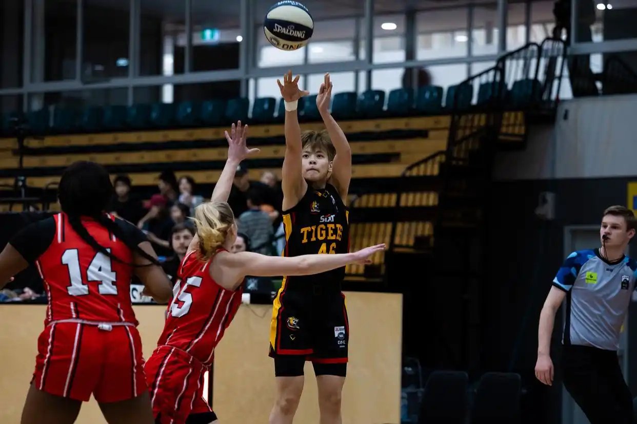 Yang Shuyu ve Chen Mingling, NBL1'de başarılı başlangıç yaptı