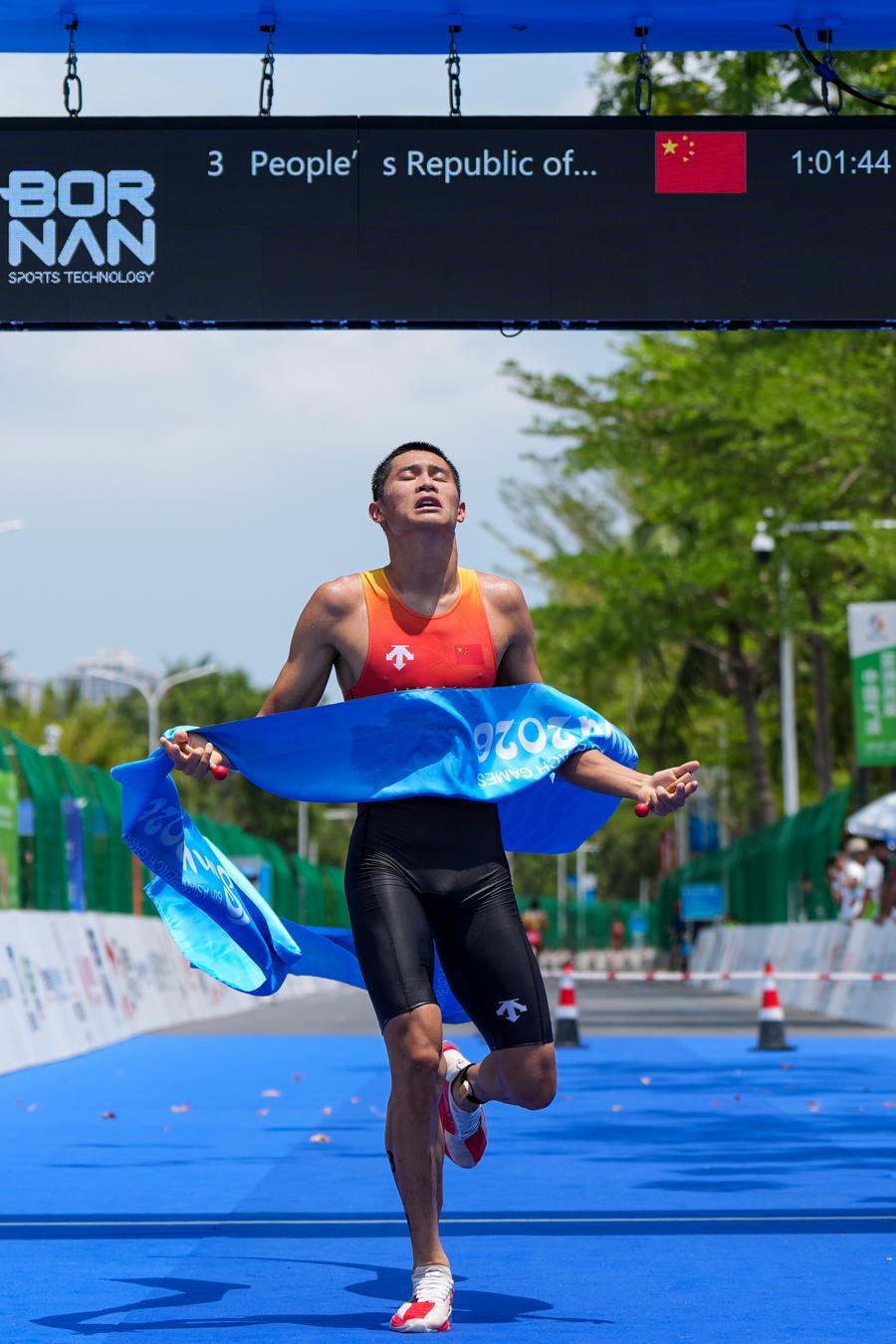 Çin Triatlon Takımı Altın Madalyalarla Yükselişte