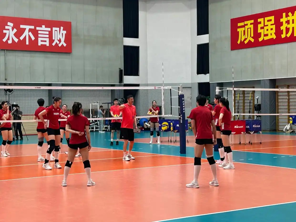 Zhao Yong, Takımın Gelişimini Övgüyle Karşıladı