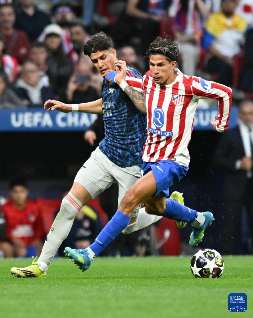 Atletico Madrid ve Arsenal, Şampiyonlar Ligi'nde berabere kaldı