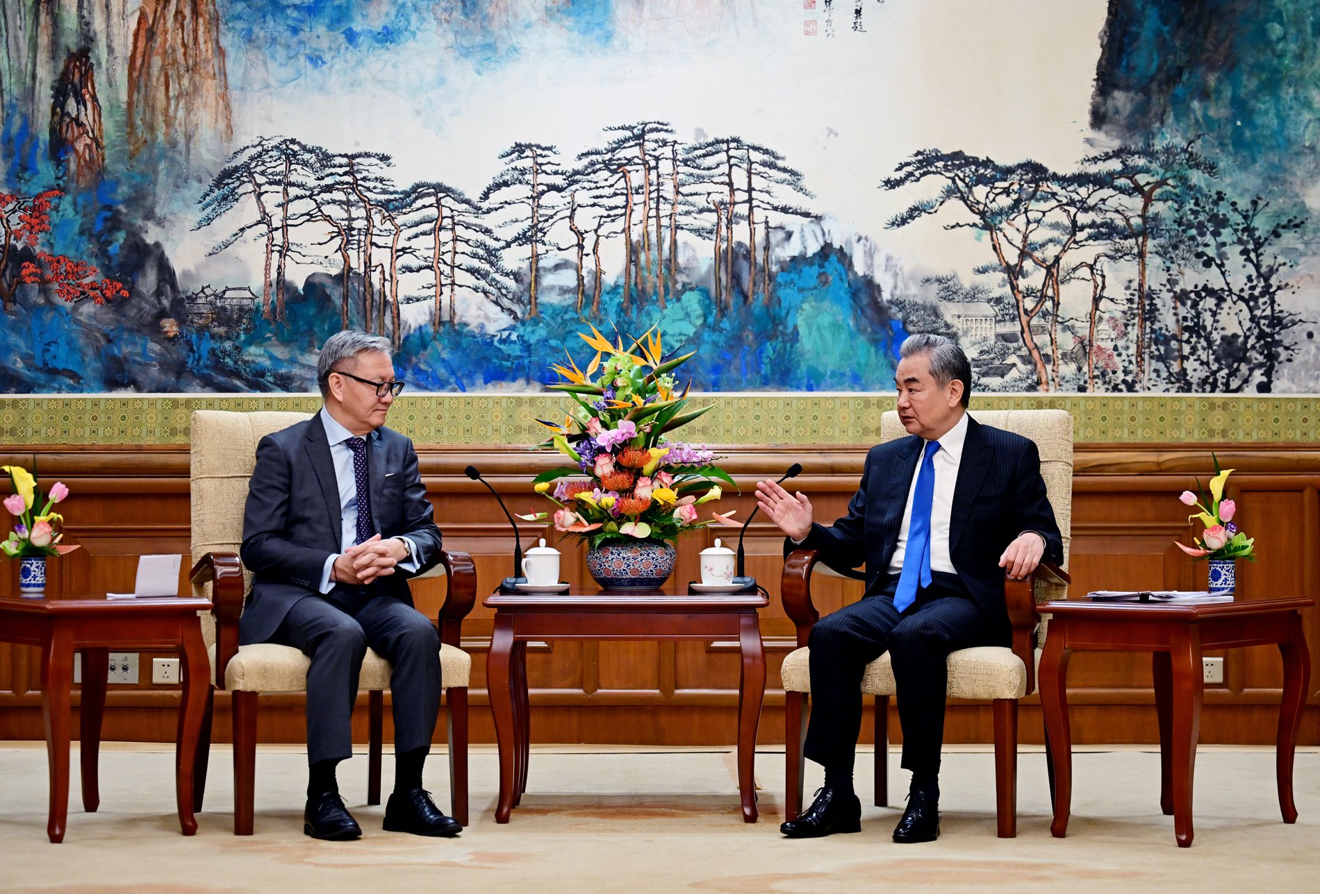 Çin ve Laos'tan Stratejik İşbirliği Vurgusu