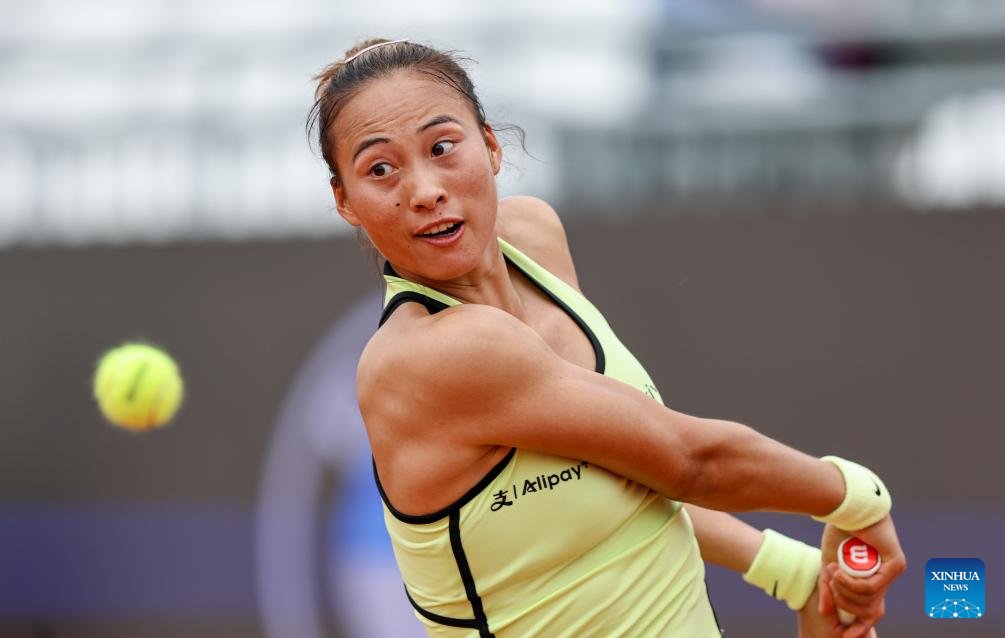 Zheng Qinwen, İtalya Açık'ta galip geldi