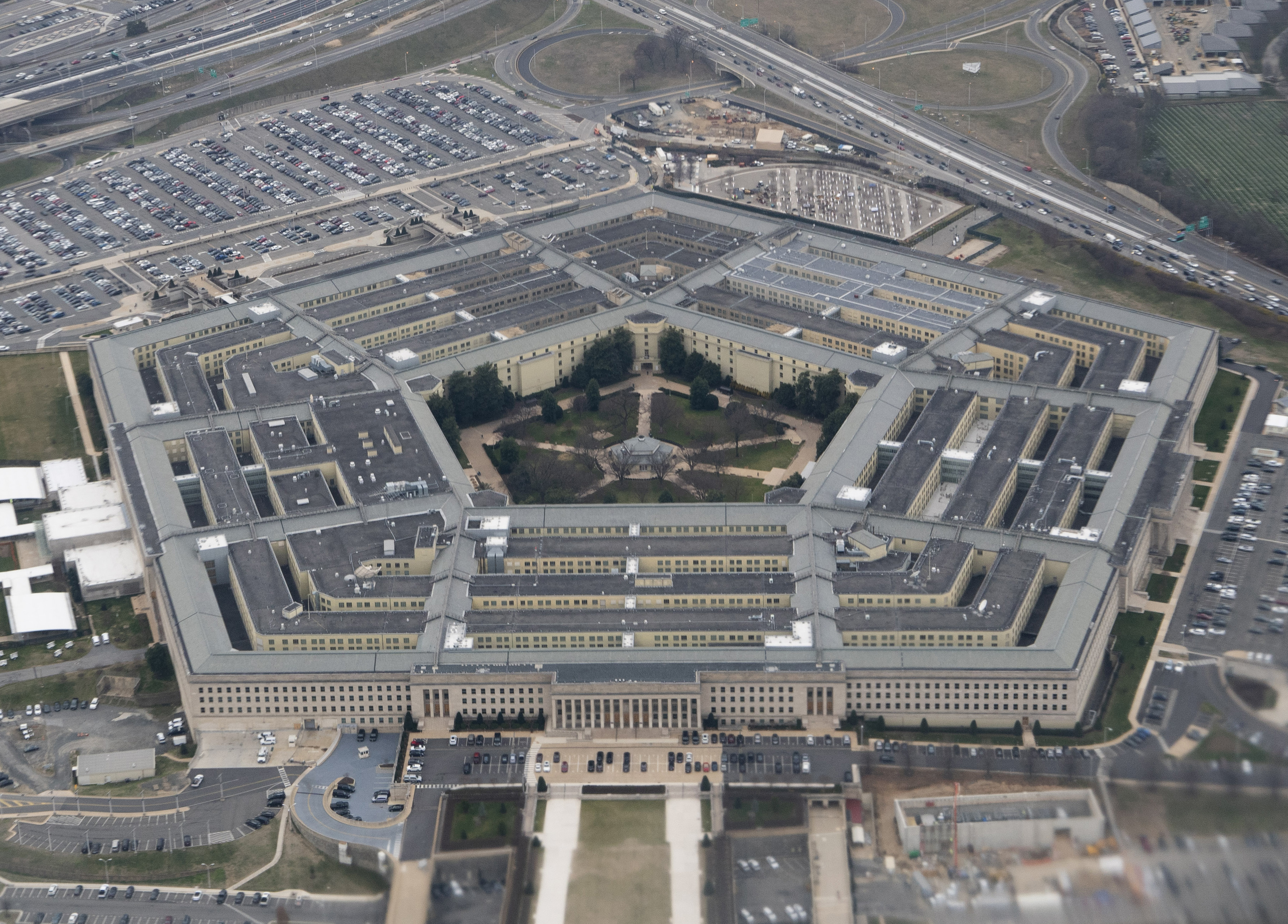 Pentagon, UAP dosyalarını kamuoyuna duyurdu