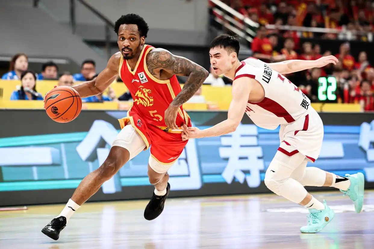 Zhejiang Lions, Shanxi Loongs'u mağlup ederek yarı finale yükseldi