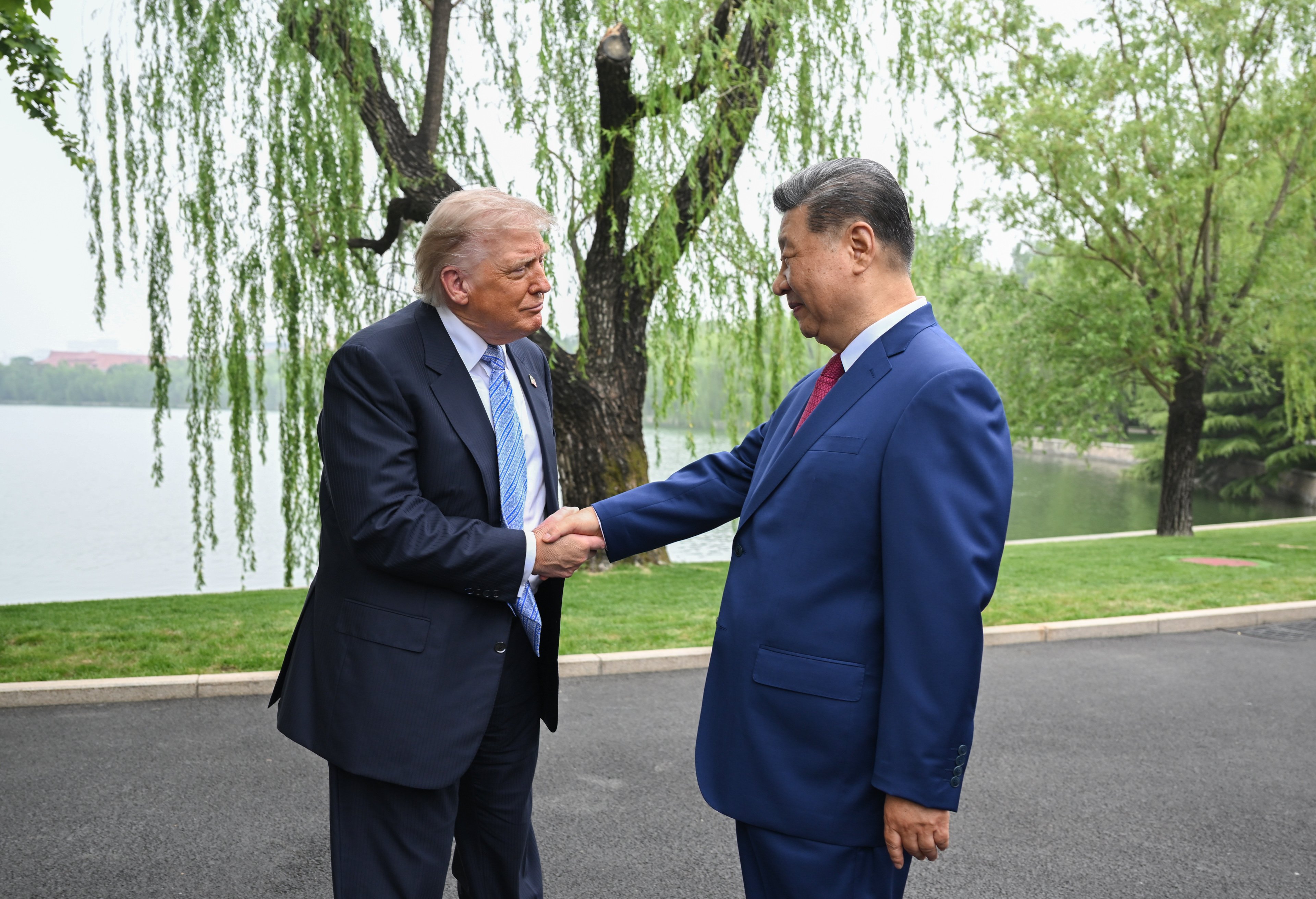 Xi Jinping ve Donald Trump'tan Özel Görüşme
