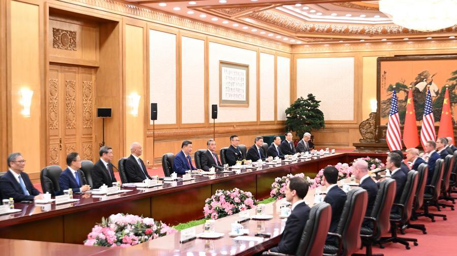 Xi Jinping ve Donald Trump'tan Ekonomik İşbirliği Mesajı