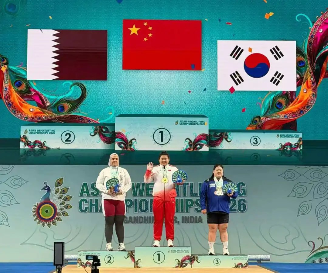 Li Yan, Asya Halter Şampiyonası'nda Dünya Rekoru Kırdı