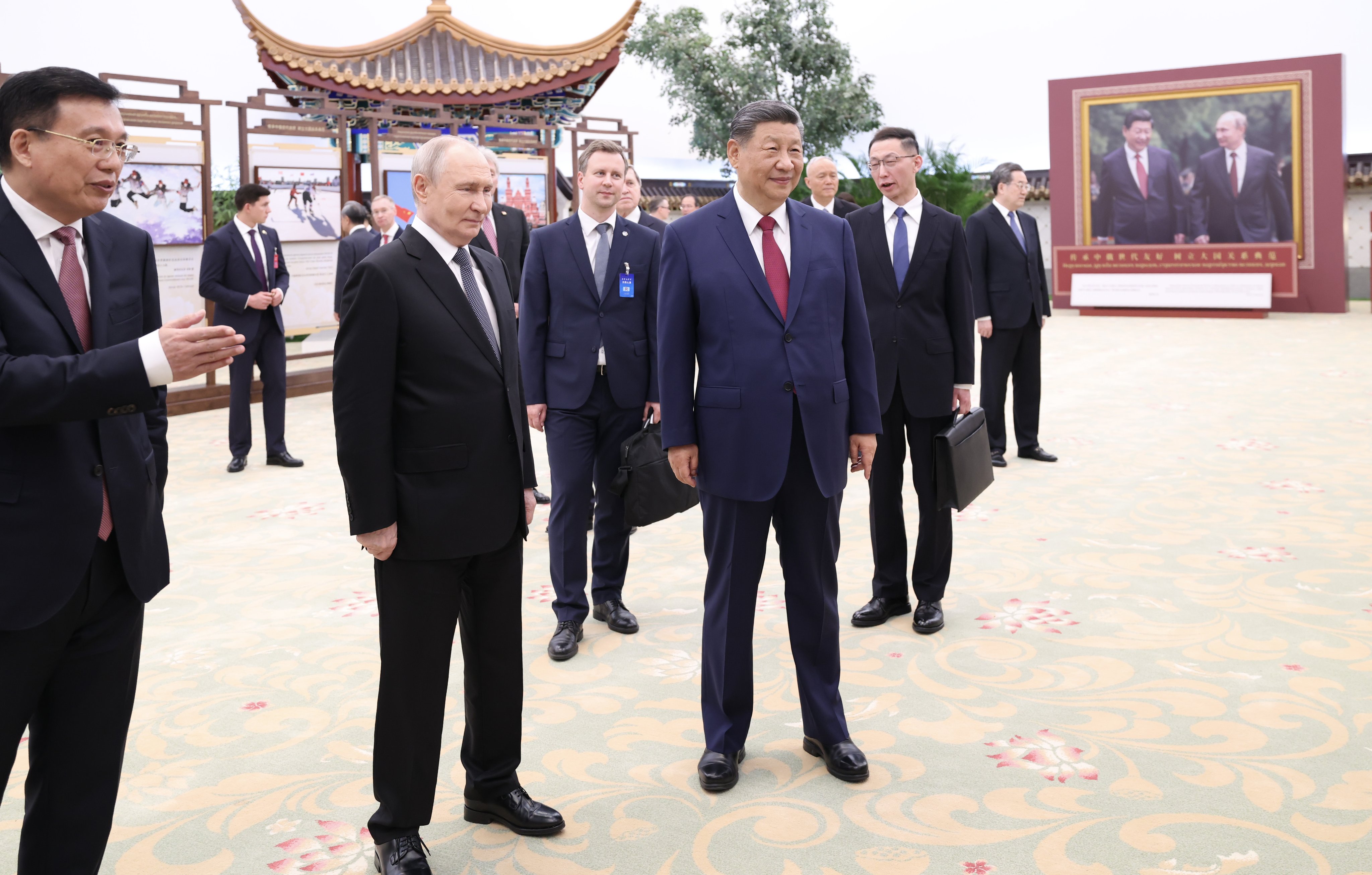 Xi Jinping ve Putin'den Çin-Rusya Dostluğu Vurgusu