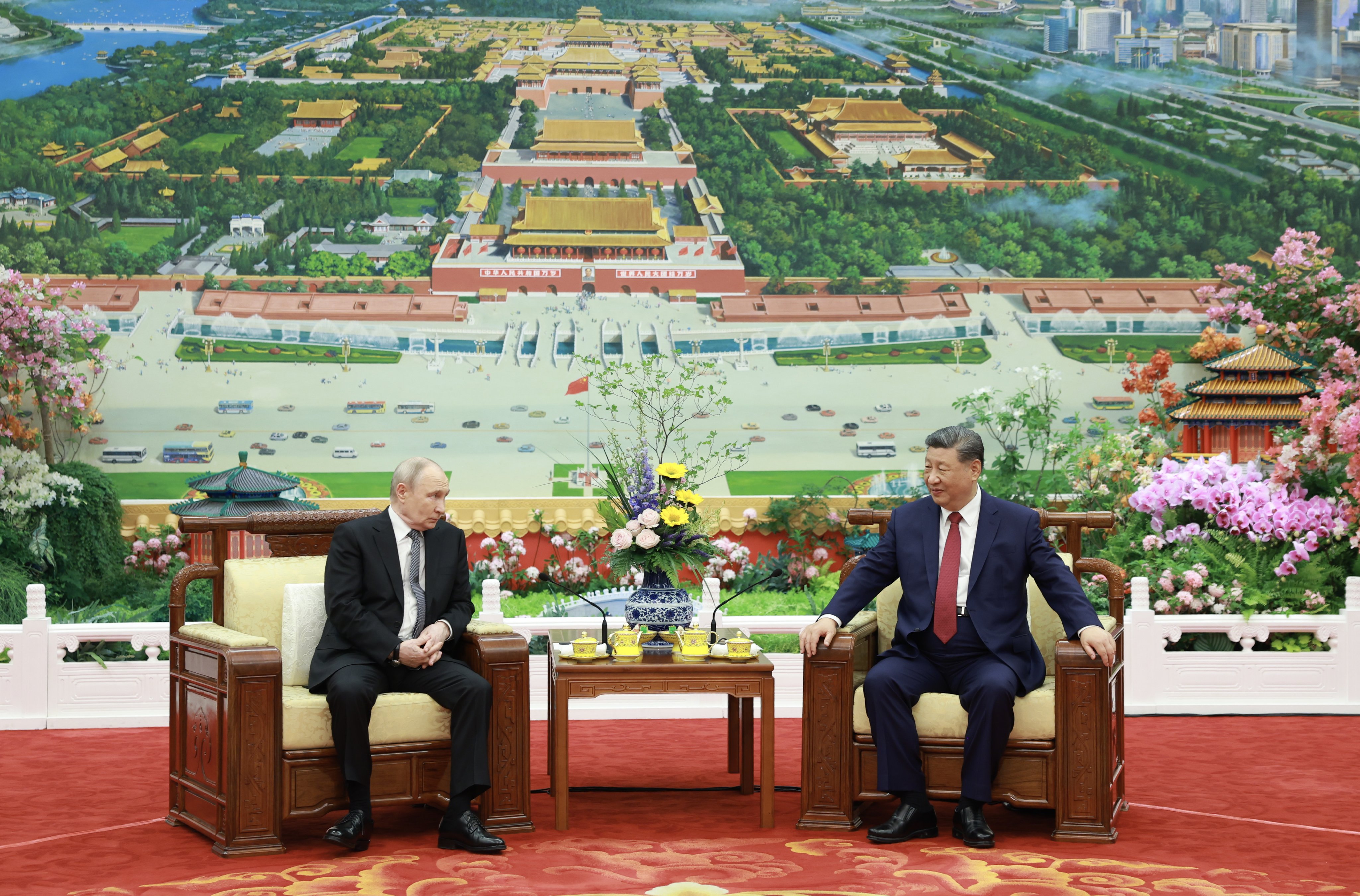 Xi Jinping ve Putin Yeni Konsensusa İmza Attı