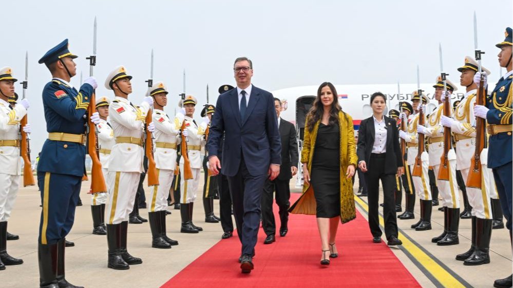 Sırbistan Cumhurbaşkanı Vucic, Pekin'e resmi ziyarette bulundu