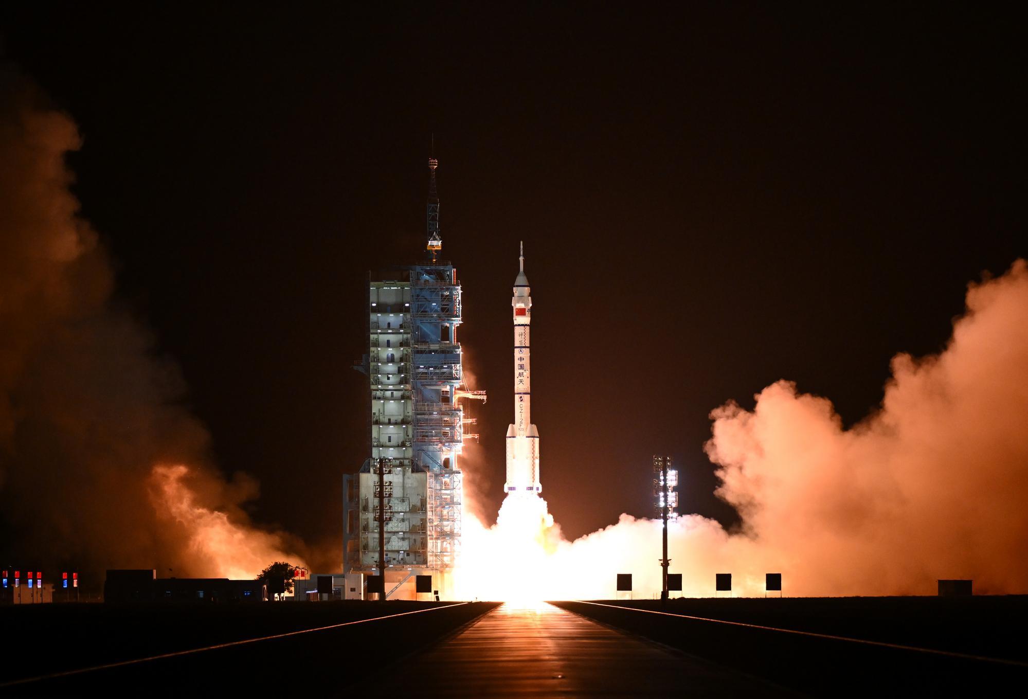 Shenzhou-23 uzay aracı fırlatıldı ve başarılı oldu
