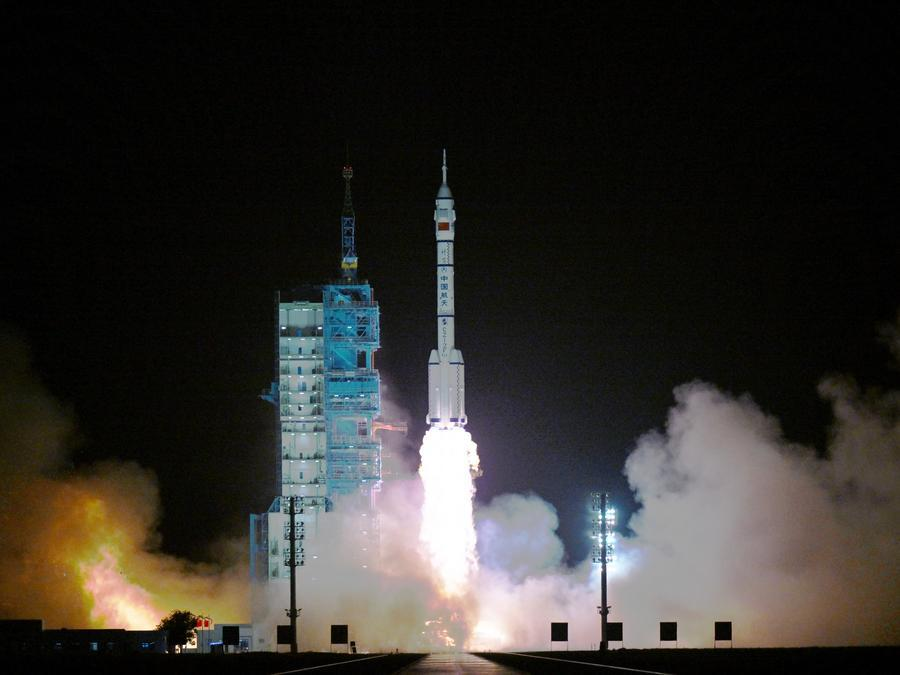 Çin, Shenzhou-23 ile Astronot Göndermeyi Başardı