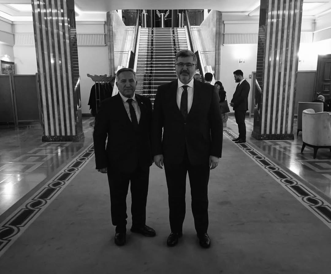Xi Jinping Düşüncesiyle İleriye