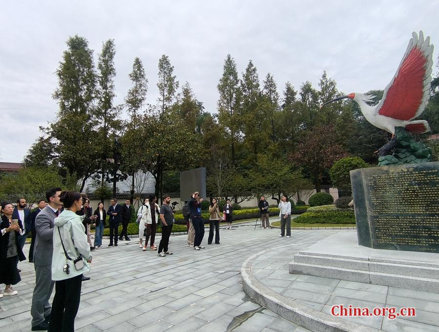 Orchid Awards konukları, Shaanxi'deki parka ziyaret etti