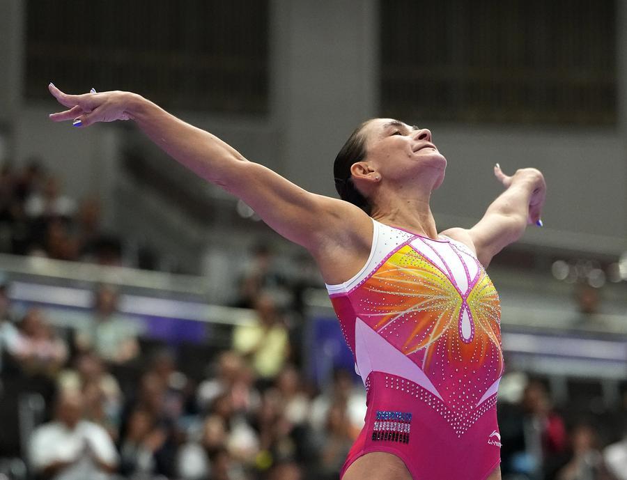 Oksana Chusovitina, 32 yıl sonra finale yükseldi